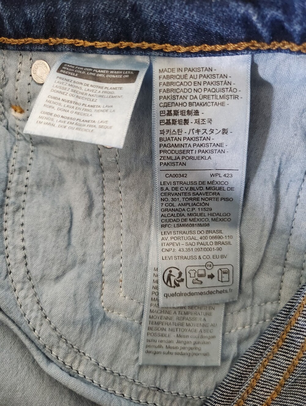 Levis Wide Leg High-Rise Women's Jeans - Blue Size 31 × 32 Western 90s - Picture 6 of 11